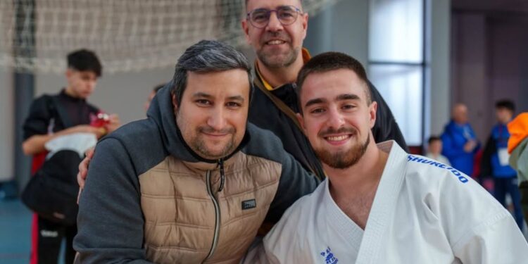 Alejandro Galán cierra 2025 con un subcampeonato Sub21 y un bronce senior en la Final de la Liga Nacional de Kárate 1 alejandro galan tenerife