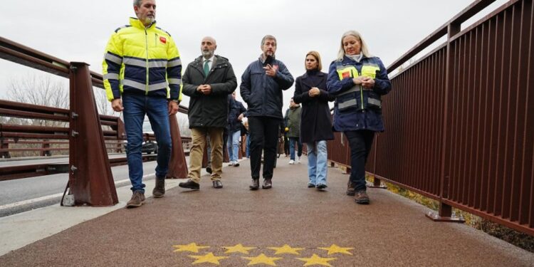 El Puente de Zulema reabre al tráfico tras cinco meses de obras y estrena pasarela peatonal y ciclista 1 Imagen: Comunidad de Madrid