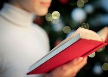 Una Navidad de barrio: el Distrito V activa su red comunitaria con música, dioramas y voces escolares