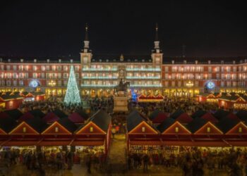 Tendencias de viajes Navidad y Nochevieja 2025: GuruWalk revela los destinos favoritos de los españoles para despedir el año
