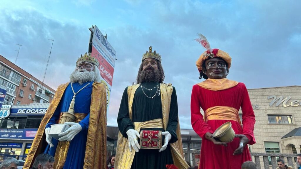 reyes magos gigantes