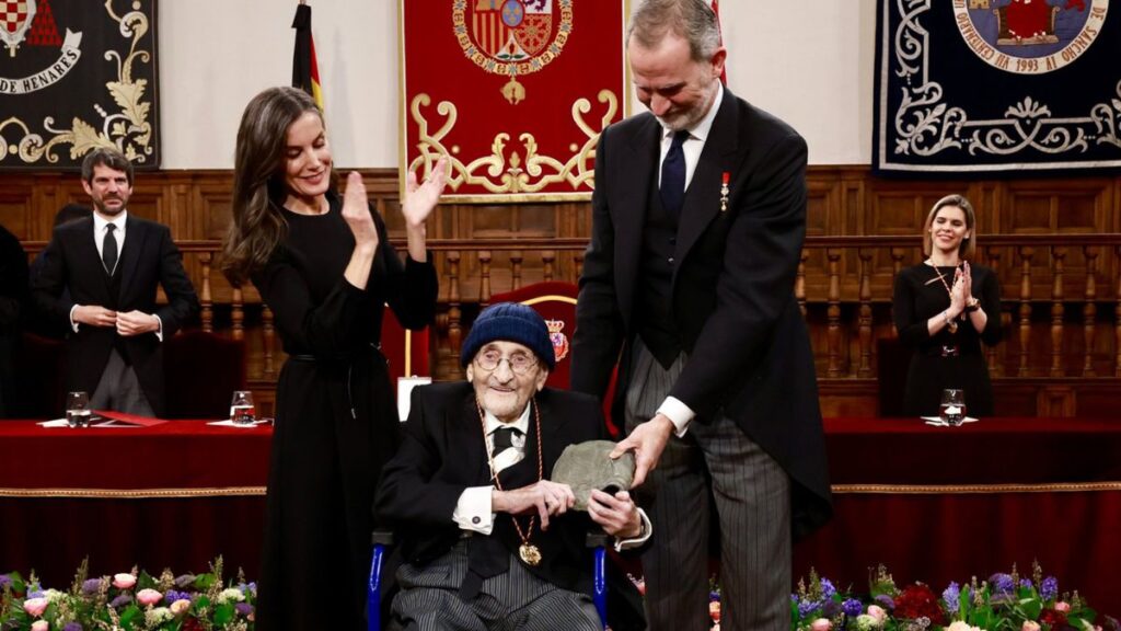 reyes premio cervantes