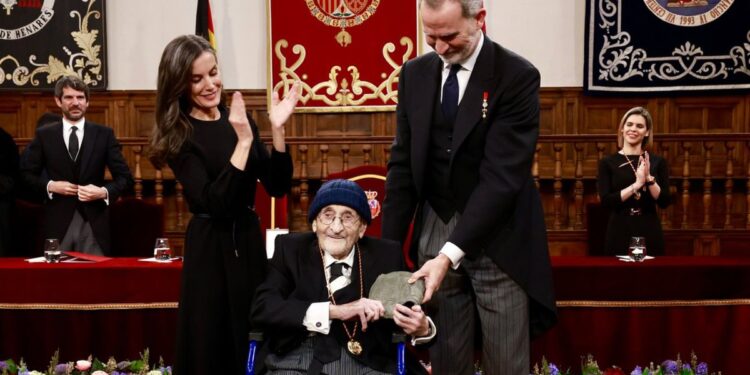 reyes premio cervantes