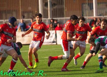 El Rugby Alcalá cierra la primera vuelta tercero tras un contundente 72-7 ante el CR Málaga