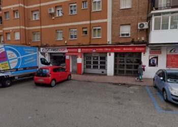 Neumáticos Cervantes reparte 20 euros por participación tras resultar premiado su número en la Lotería de Navidad