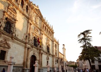 La Universidad afronta 2026 con nuevas reglas y un relevo rectoral que marcará el curso