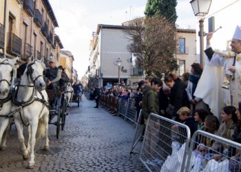 La Bendición de Animales de San Antón volverá a reunir a vecinos y sus mascotas este domingo en la Calle Mayor