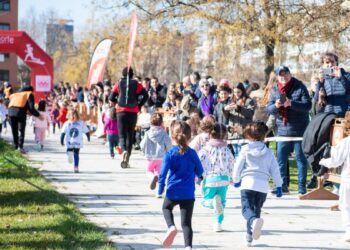 El Cross Escolar abre el circuito municipal 2026 en La Garena con más de 800 participantes