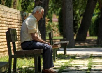 Alcalá de Henares refuerza la lucha contra la soledad no deseada con un convenio con la Comunidad de Madrid hasta 2026