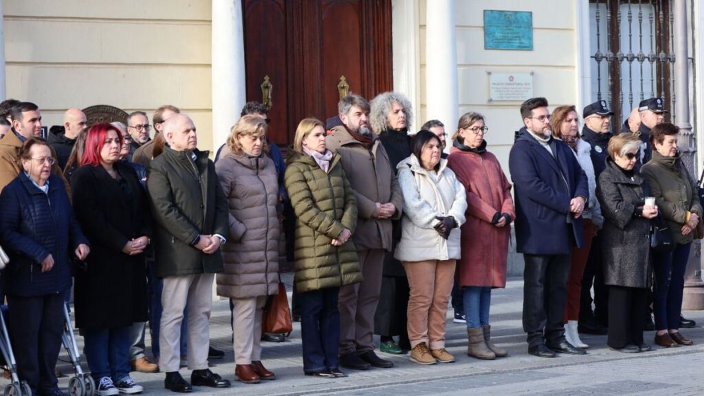 minuto silencio ayuntamiento