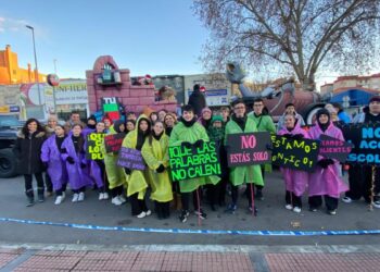 La Cabalgata de Reyes vuelve a dar voz a la infancia con el mensaje ‘Ningún niño solo’ de La Cueva de la Pintura