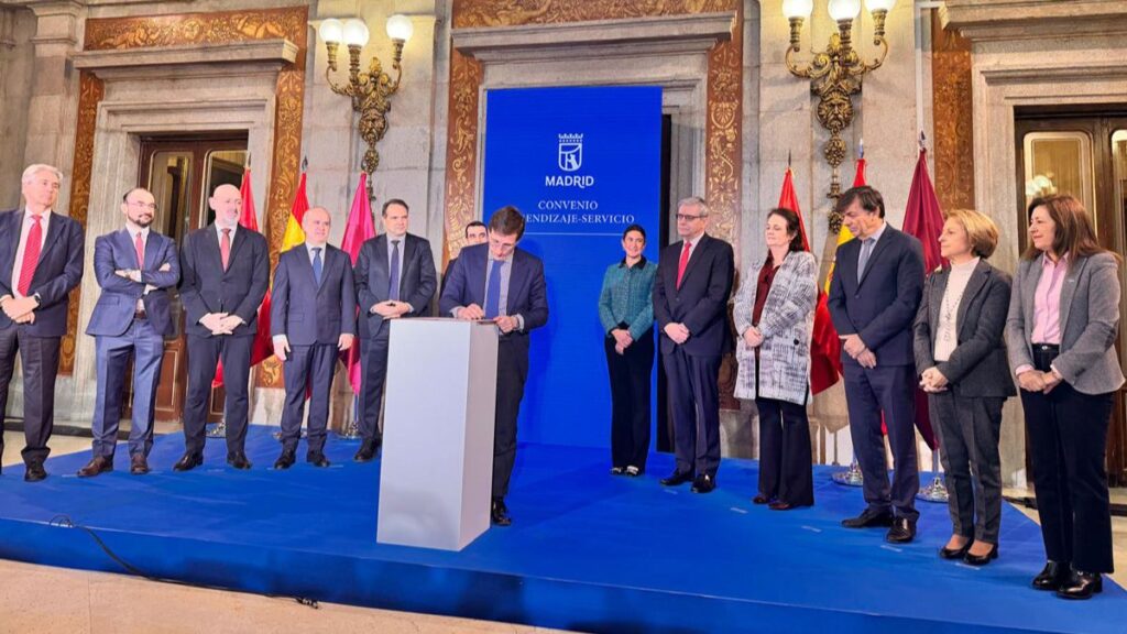 La Universidad de Alcalá firma con Madrid un convenio para impulsar proyectos académicos vinculados a necesidades sociales reales 1 uah convenio madrid