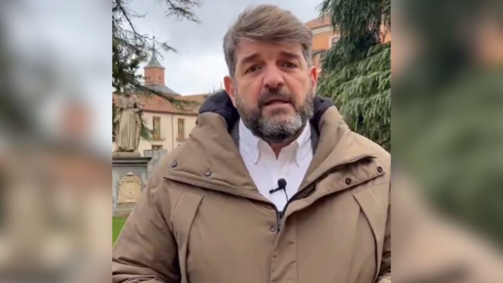 v acosta vox