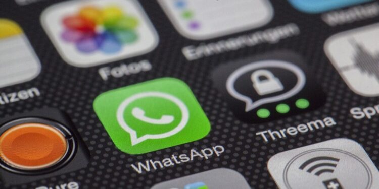 WhatsApp da el paso hacia la publicidad y plantea modelos de pago por suscripción 1 Rawpixel