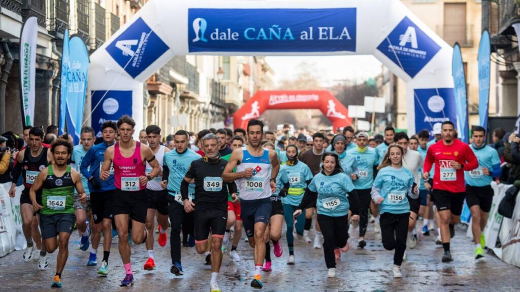 La Carrera Solidaria Dale Caña al ELA moviliza a 2.700 personas en su segunda edición por el centro de Alcalá 1 carrera dale cana al ela 2