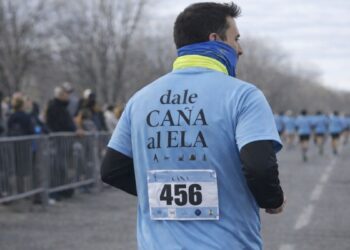 Activado un dispositivo especial de movilidad por la carrera solidaria “Dale caña al ELA” con salida en la calle Mayor