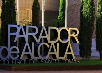 El Parador estrena ‘La mesa de los Alcántara’, un menú homenaje a ‘Cuéntame’ hasta el 12 de abril