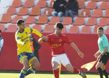 El Alcalá cae ante el Orihuela en El Val y encadena su segunda derrota consecutiva