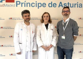 El Hospital Príncipe de Asturias reúne a 80 sanitarios para reforzar la coordinación en Otorrinolaringología con Atención Primaria