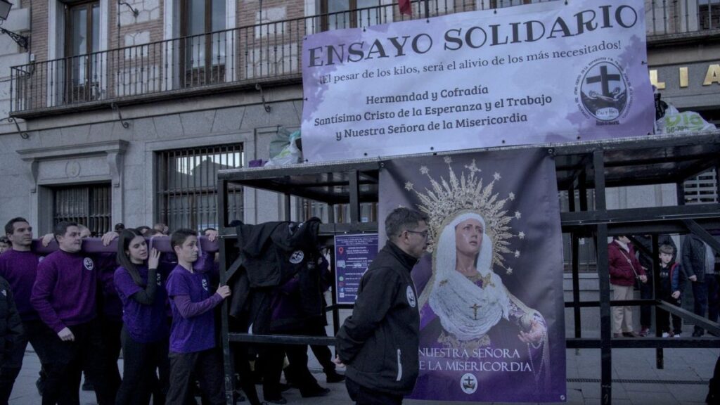 ensayo solidario cofradia trabajos