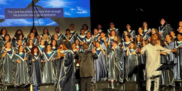 “Las Voces Invisibles” celebra su tercer concierto solidario en el Paco de Lucía para financiar programas de Diaconía 1 Imagen: Ayuntamiento de Alcalá