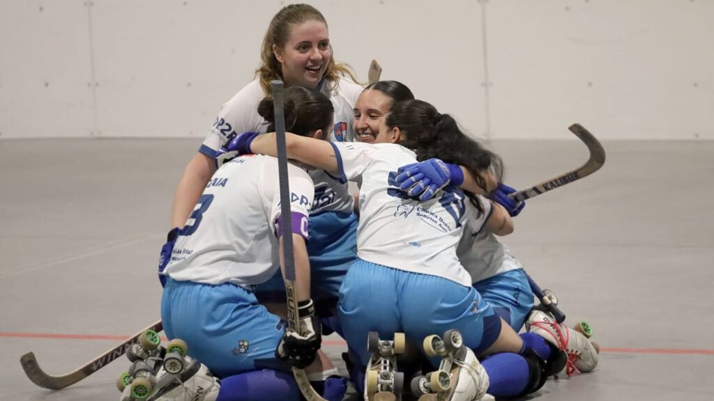 victoria alcala hockey