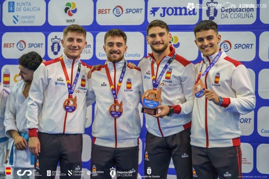 97A65EC0 F2C6 4EDA 82A7 4F6D74BB835E