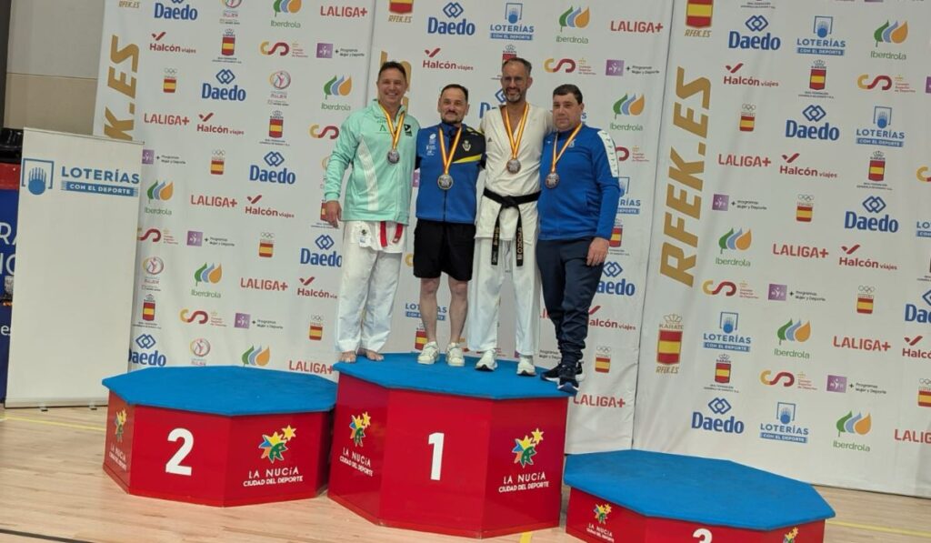 Pedro García logra el bronce nacional y Carmen Palou firma un quinto puesto en el Master de karate 1 Karate V
