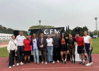 Alcalá impulsa el ocio alternativo con deporte y marcha nórdica durante la jornada del Día Mundial de la Salud