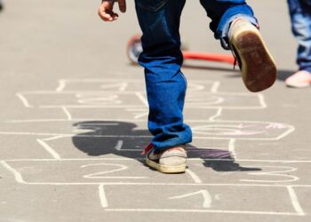 Extraescolares, apertura en días no lectivos y Patios Abiertos seguirán en los colegios públicos el próximo curso