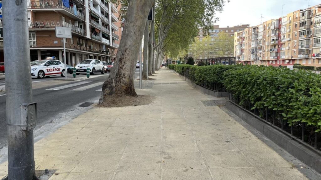 Finalizan las obras de las aceras en Caballería Española con una inversión de más de 76.000 euros 1 aceras caballeria espanola