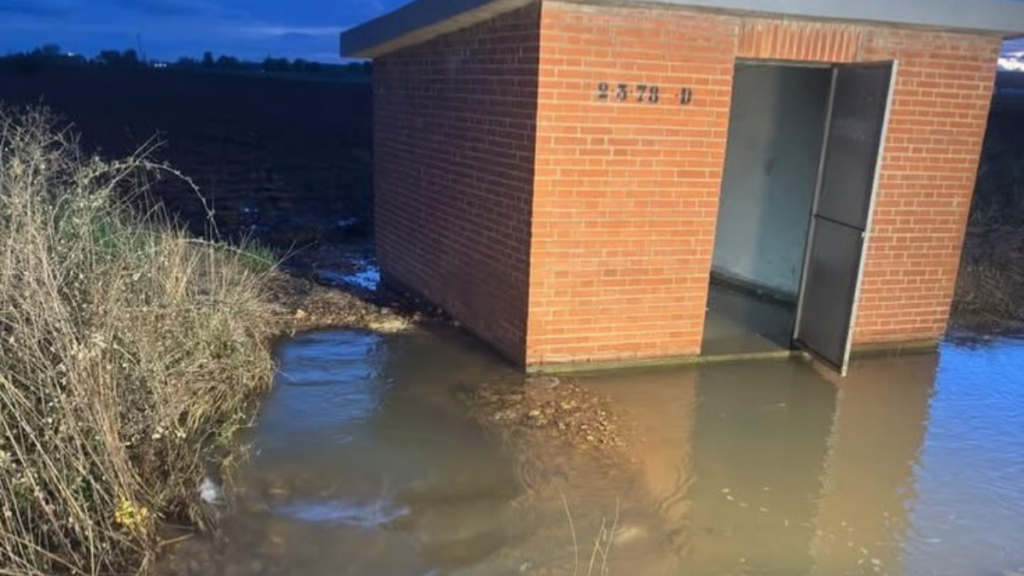La avería en la red general de abastecimiento podría afectar el suministro de agua en Alcalá de Henares 1 averia suministro agua