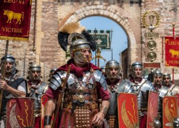 El Mercado Romano concentra el 1 de mayo recreación militar, espectáculos y actividades divulgativas durante toda la jornada
