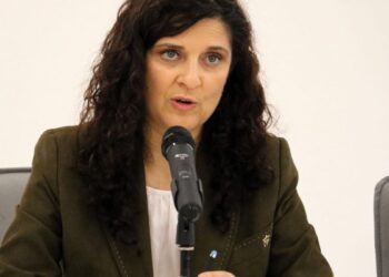 El PP acusa al PSOE de “silenciar la discrepancia interna” y afirma que Palacios “vuelve a hacer el ridículo”