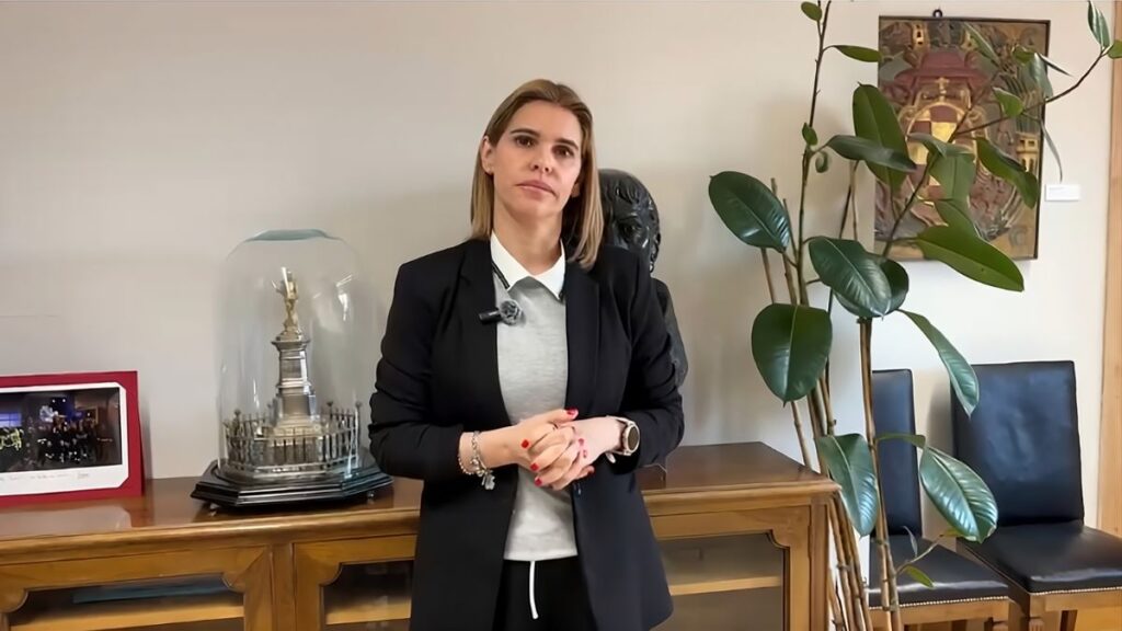 Judith Piquet exige una reunión al delegado del Gobierno por el impacto de la regularización de migrantes en los municipios 1 judith piquet 4