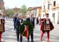 Alcalá de Henares celebra la ofrenda de laurel a Cervantes antes de la entrega del Premio Cervantes