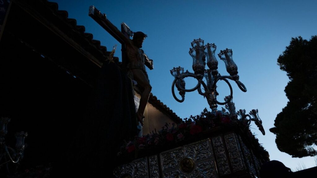Los Trabajos recupera el recorrido completo en la Semana Santa de 2026 tras dos años marcados por la lluvia 1 procesion Los Trabajos