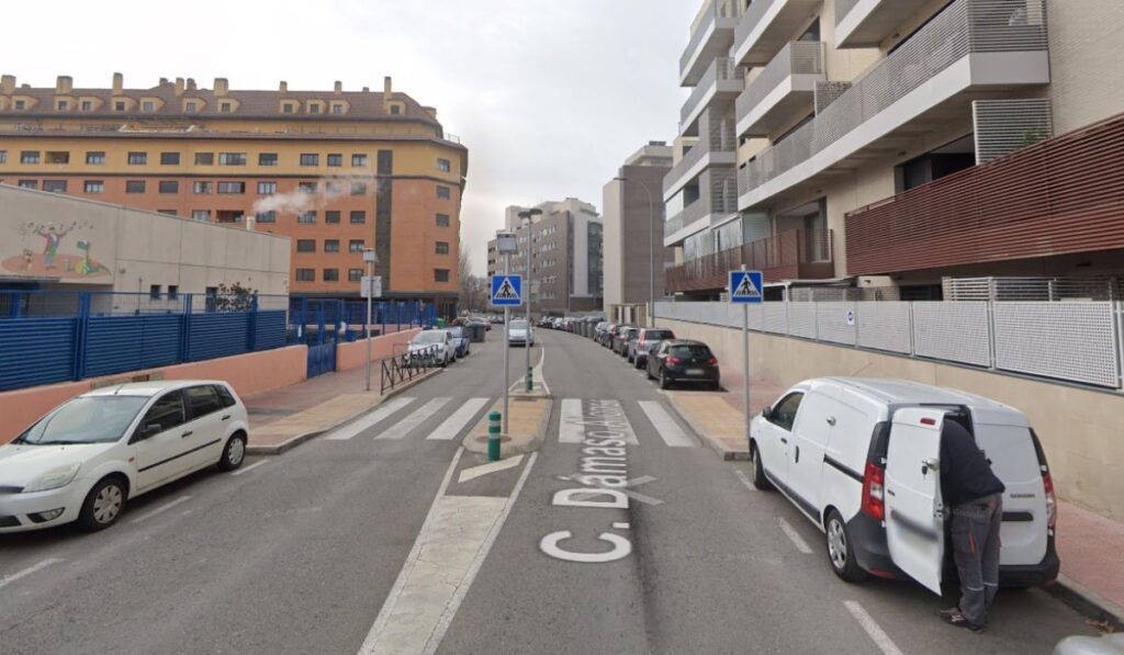 La calle Dámaso Alonso quedará cortada al tráfico a partir de hoy, 27 de mayo, por obras en la zona 1 Damaso alonso