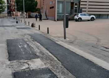Rehabilitan el firme de la calle Carmen Descalzo en una nueva actuación de mantenimiento viario