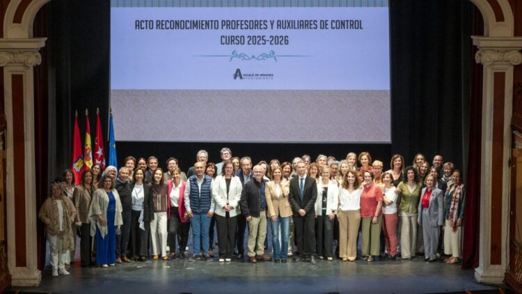 acto profesores jubilados