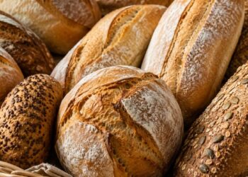La Plaza de Palacio acoge este sábado la I Feria de Obradores Sin Gluten tras su aplazamiento por lluvia