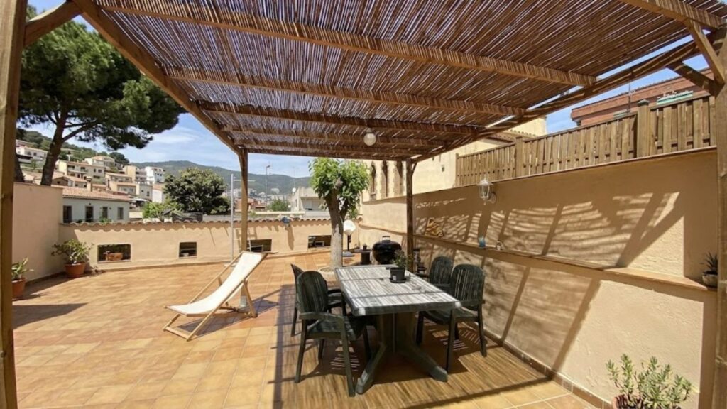 pergola