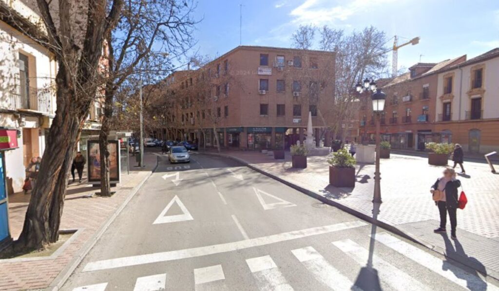 La calle Teniente Ruiz restringe el tráfico desde hoy por las obras de movilidad y accesibilidad 1 Calle Teniente Ruiz