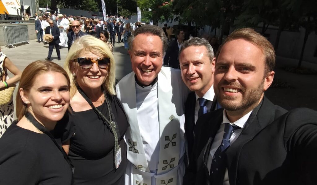 Judith Piquet asiste a la misa del Corpus en Cibeles durante la visita del Papa León XIV a Madrid 1 Judith Papa