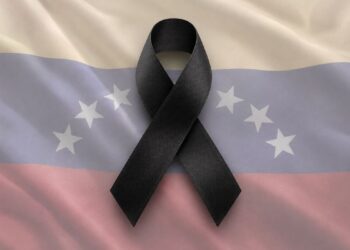 Alcalá de Henares se suma al minuto de silencio por las víctimas de los terremotos en Venezuela