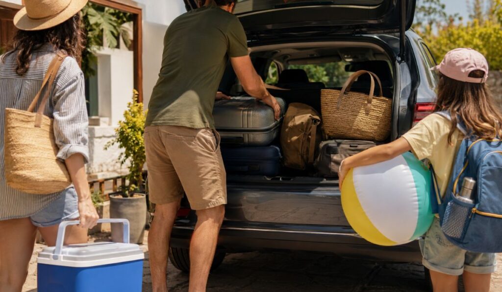 Llega la primera operación salida de verano: cómo preparar el viaje y evitar sustos en carretera 1 Operacion salida