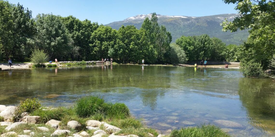 Piscinas naturales de Madrid: guía para elegir entre zonas de baño oficiales y piscinas en la sierra 1 Fuente: Comunidad de Madrid
