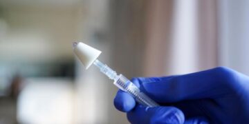 La vacuna intranasal contra la gripe llegará a menores de hasta 7 años en la próxima campaña