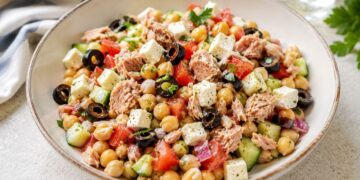 La cena fría de verano que se prepara en diez minutos y evita encender la cocina