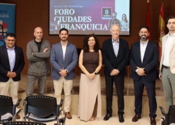 Alcalá acoge un foro sobre franquicias con participación de empresarios, inversores y representantes del sector 4 Alcalá acoge un foro sobre franquicias con participación de empresarios, inversores y representantes del sector